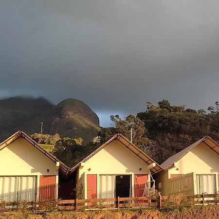 Chales Por Do Sol Caparao Velho ภายนอก รูปภาพ